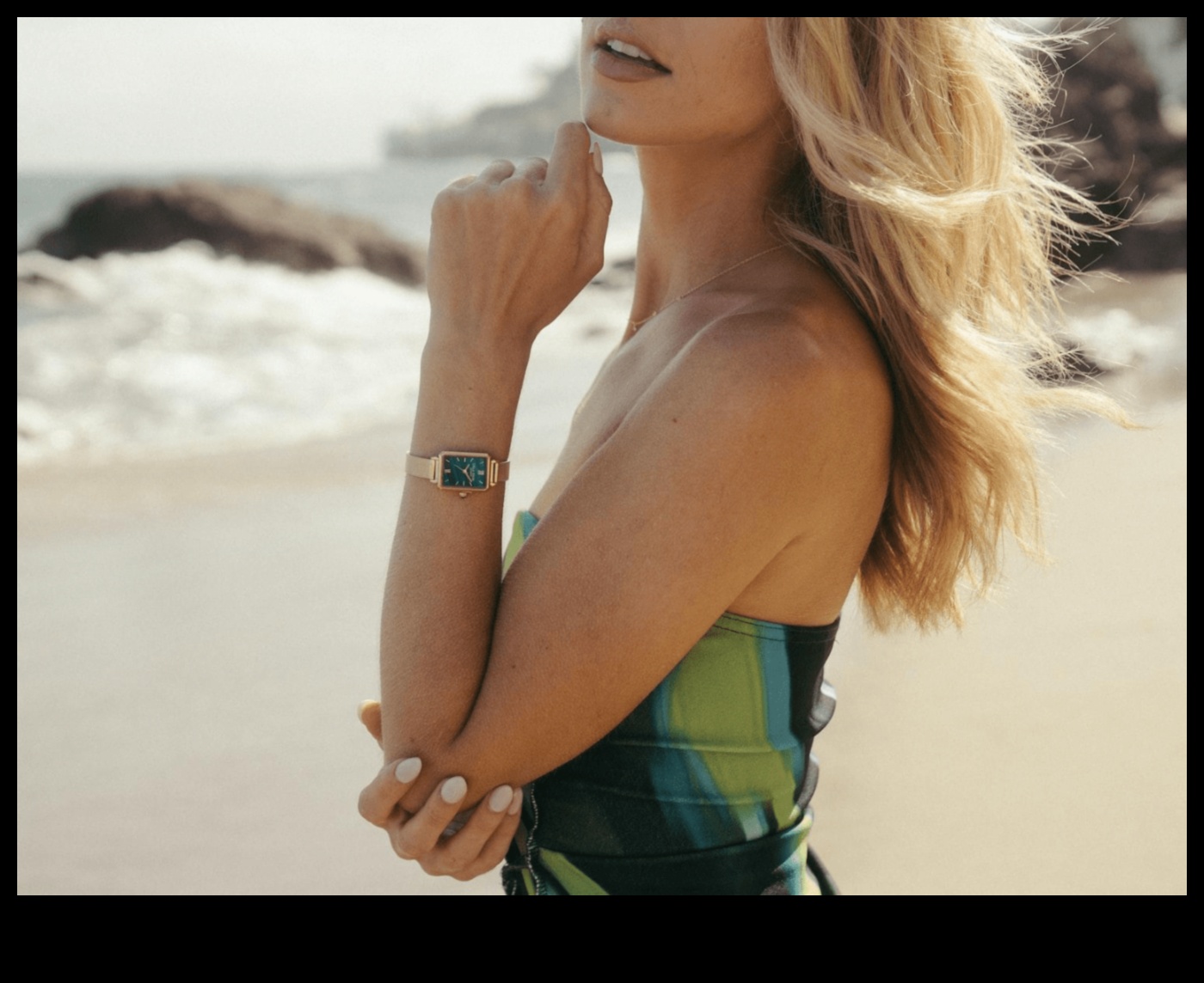 أنيقة وأنيقة: جاذبية الأساور التي لا تقاوم