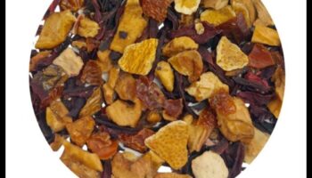 البهجة الاستوائية: رعاية رفاهيتك مع شاي الكركديه