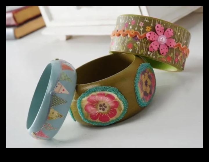 الأساور والأساور التي تصنعها بنفسك دليل إبداعي 4 ملابس المعصم غريبة الأطوار: الأساور والأساور التي تصنعها بنفسك