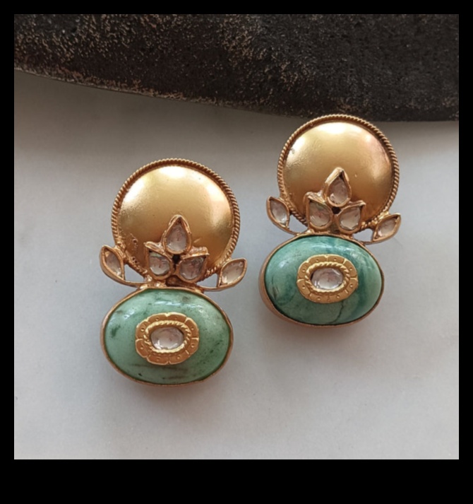 همسات الفخامة: زيّن أذنيك همسات أقراطنا